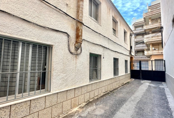 Wiederverkauf - Stadthaus - Torrevieja - Playa del Cura