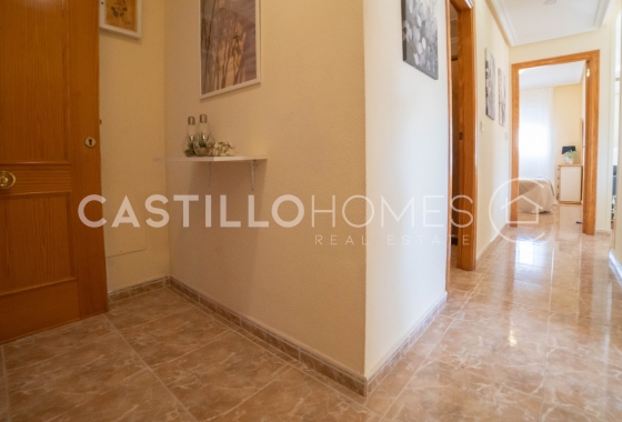 Wiederverkauf - Wohnung - Torrevieja - Centro