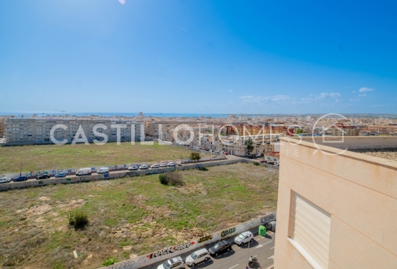 Wiederverkauf - Wohnung - Torrevieja - Centro