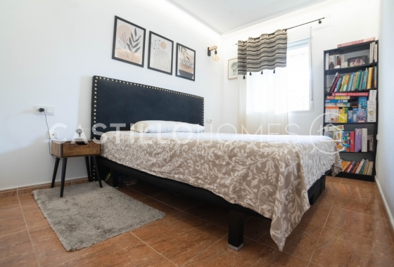 Resale - Apartment / flat - Torrevieja - Sector 25