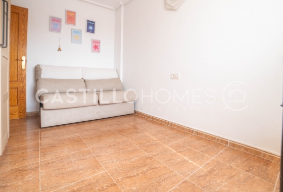 Resale - Apartment / flat - Torrevieja - Sector 25