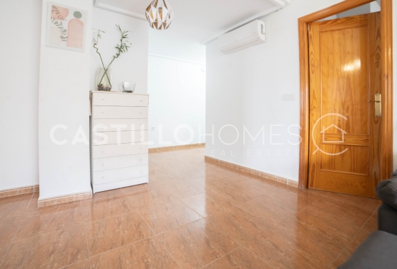 Resale - Apartment / flat - Torrevieja - Sector 25