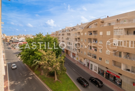 Resale - Apartment / flat - Torrevieja - Sector 25