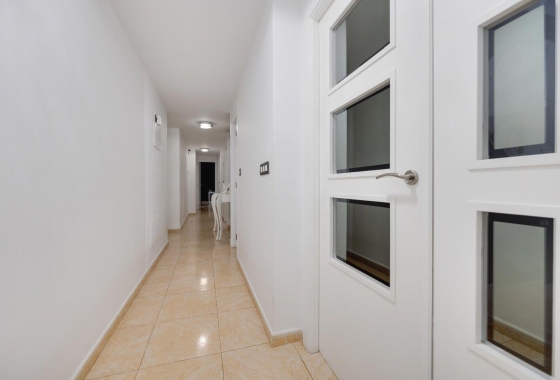 Wiederverkauf - Wohnung - Torrevieja - Centro