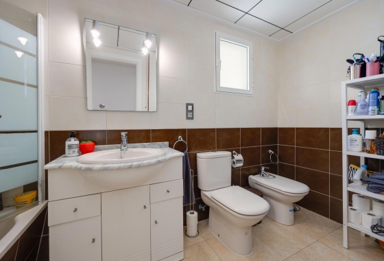 Wiederverkauf - Wohnung - Torrevieja - Centro