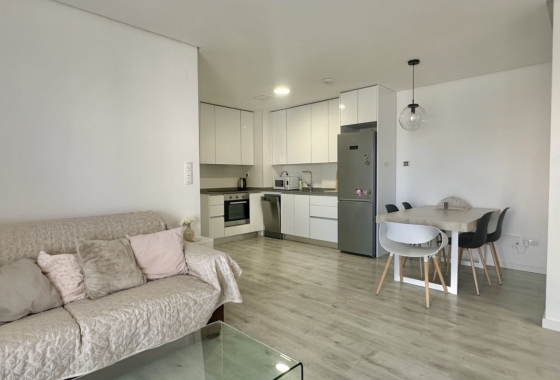 Resale - Apartment / flat - Orihuela Costa - Costa Blanca