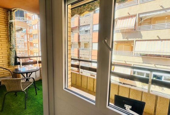 Wiederverkauf - Wohnung - Torrevieja - Playa del Cura