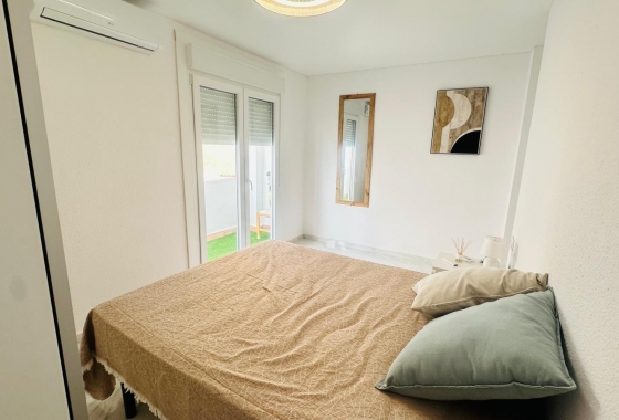 Wiederverkauf - Wohnung - Torrevieja - Playa del Cura