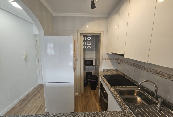 Wiederverkauf - Wohnung - Torrevieja - Calas Blancas