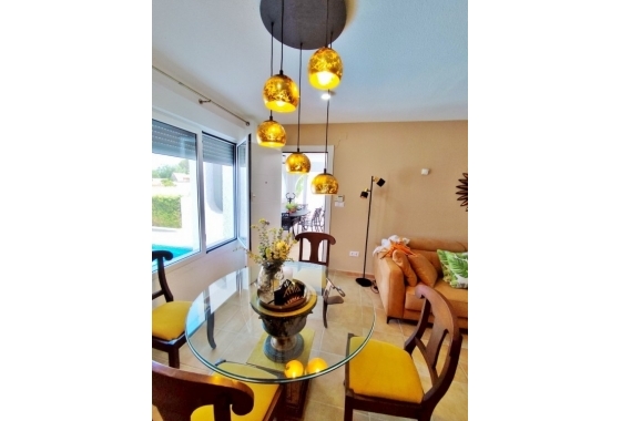 Herverkoop - Villa - San Miguel de Salinas - Inland