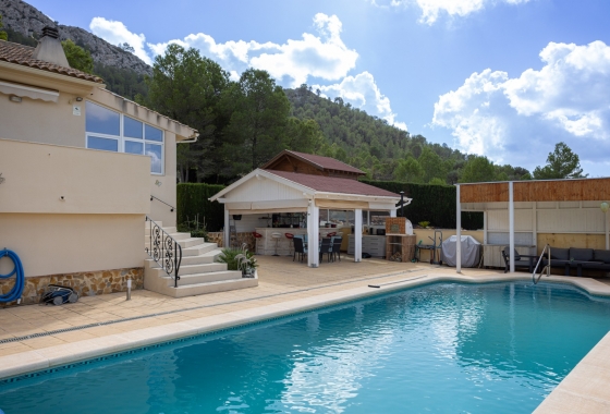 Resale - Villa - La Zarza