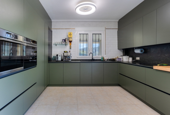 Resale - Villa - La Zarza