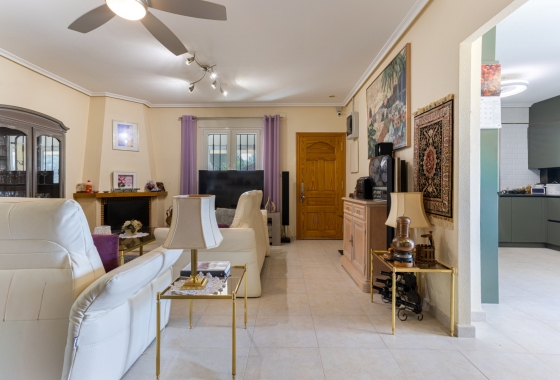 Resale - Villa - La Zarza