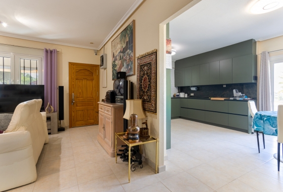 Resale - Villa - La Zarza