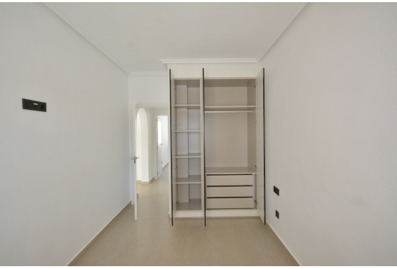 Herverkoop - Villa - Algorfa - Inland