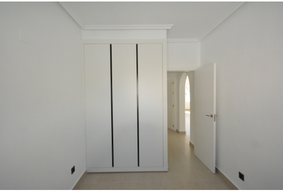 Herverkoop - Villa - Algorfa - Inland