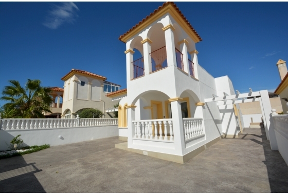 Herverkoop - Villa - Algorfa - Inland