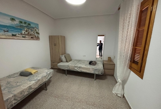Herverkoop - Appartement / flat - Torrevieja - Los Frutales
