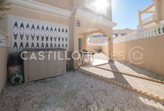 Wiederverkauf - Stadthaus - Orihuela Costa - La Zenia