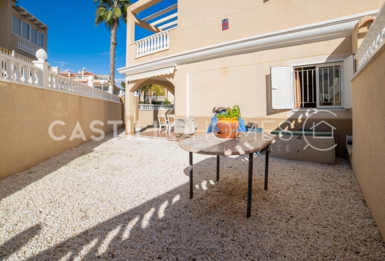 Wiederverkauf - Stadthaus - Orihuela Costa - La Zenia