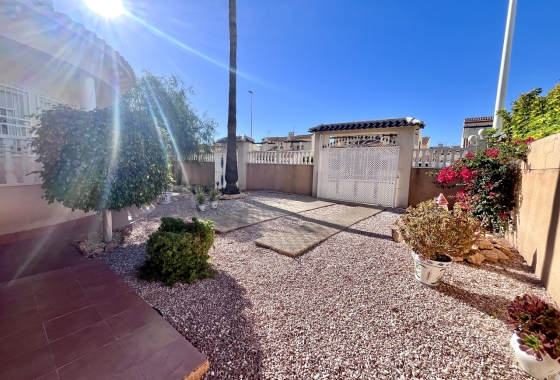 Herverkoop - Villa - La Zenia - Costa Blanca