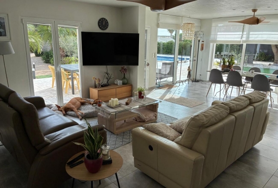 Wiederverkauf - Villa - Crevillente - Costa Blanca