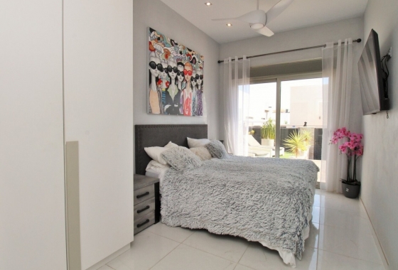 Wiederverkauf - Villa - Orihuela Costa - Costa Blanca