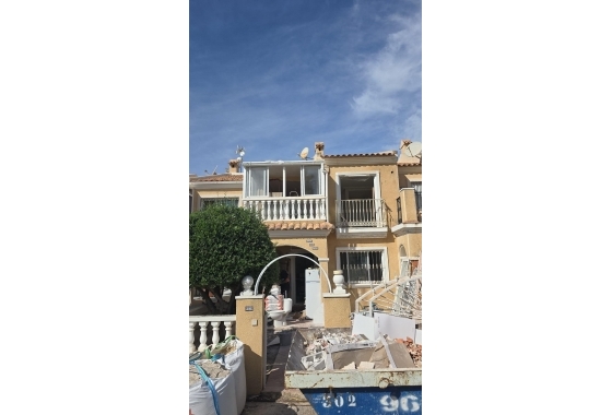 Wiederverkauf - Stadthaus - Torrevieja - aguas nuevas