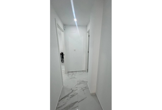 Wiederverkauf - Wohnung - Torrevieja - PARQUE DE LAS NACIONES