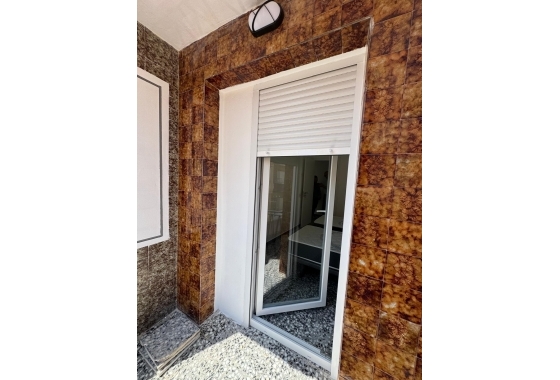 Wiederverkauf - Wohnung - Torrevieja - Centro