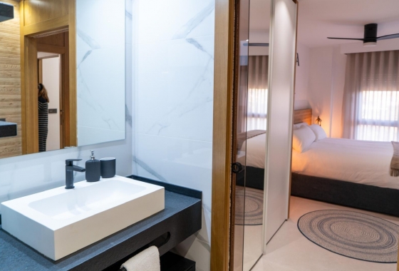 Resale - Apartment / flat - Torrevieja - La Veleta