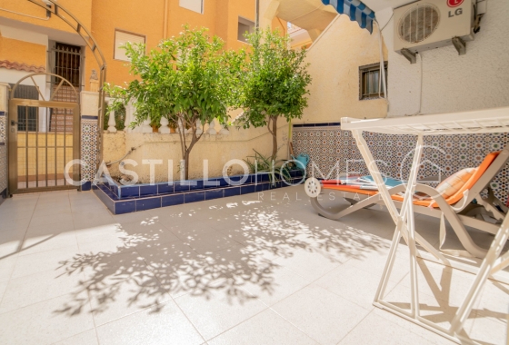 Wiederverkauf - Stadthaus - Torrevieja - La Mata