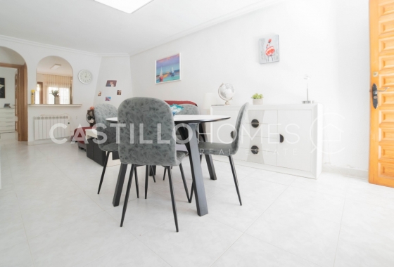 Wiederverkauf - Stadthaus - Torrevieja - La Mata