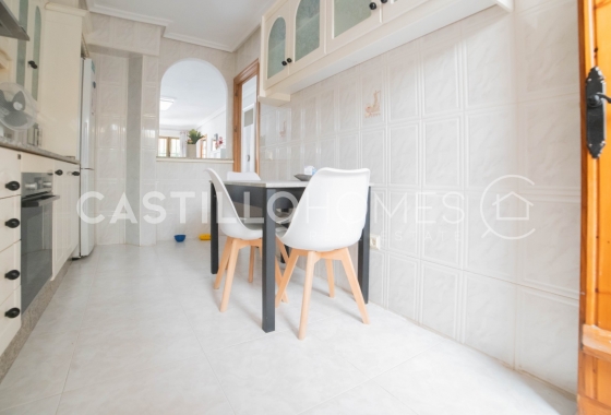 Wiederverkauf - Stadthaus - Torrevieja - La Mata