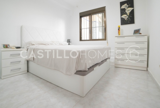 Wiederverkauf - Stadthaus - Torrevieja - La Mata