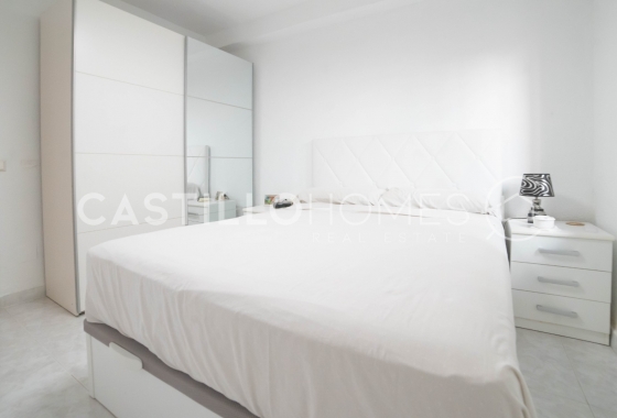 Wiederverkauf - Stadthaus - Torrevieja - La Mata