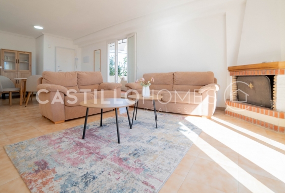 Wiederverkauf - Wohnung - Orihuela Costa - Punta Prima