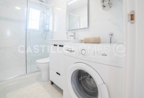 Wiederverkauf - Wohnung - Orihuela Costa - Punta Prima