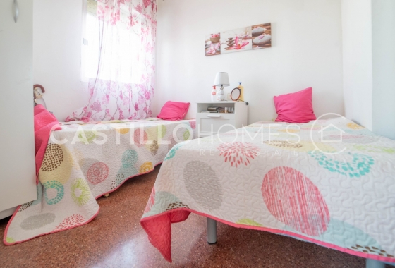 Herverkoop - Appartement / flat - Torrevieja - Playa de los Locos