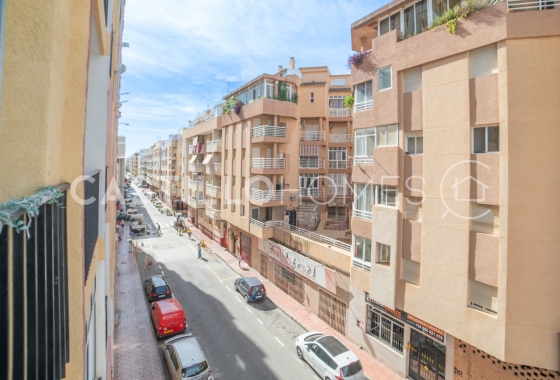 Herverkoop - Appartement / flat - Torrevieja - Playa de los Locos