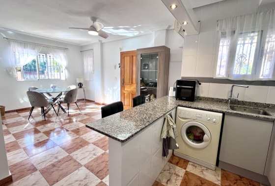 Wiederverkauf - Stadthaus - La Zenia - Costa Blanca