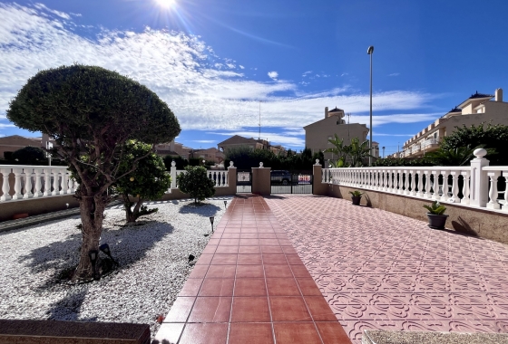 Wiederverkauf - Stadthaus - La Zenia - Costa Blanca