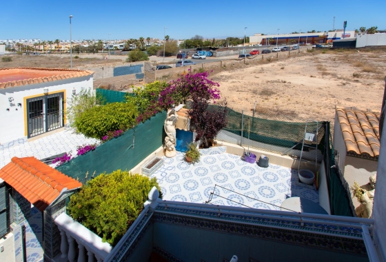 Wiederverkauf - Bungalow - Orihuela Costa - Punta Prima