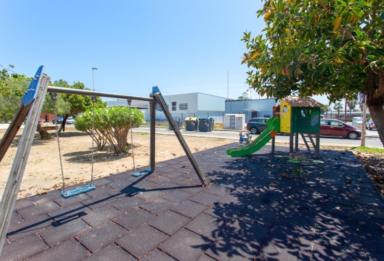 Wiederverkauf - Bungalow - Orihuela Costa - Punta Prima