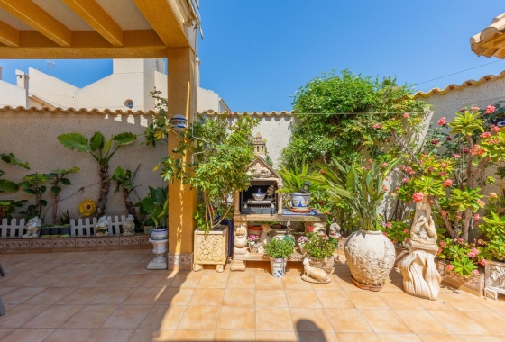 Herverkoop - Herenhuis - Torrevieja - Los Frutales