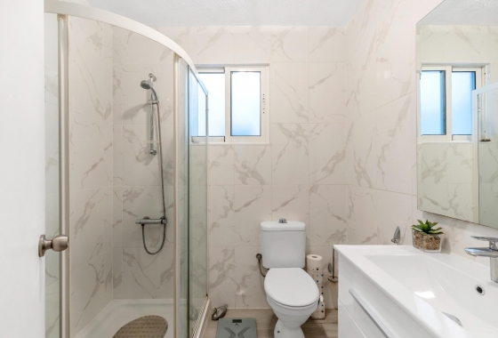 Herverkoop - Appartement / flat - Torrevieja - Playa del Cura