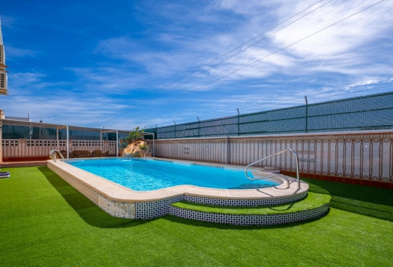 Wiederverkauf - Villa - Torrevieja - El Chaparral