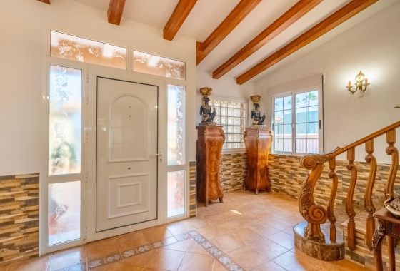 Wiederverkauf - Villa - Torrevieja - El Chaparral