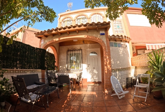Resale - Townhouse - Torrevieja - El Acequión - Los Náufragos