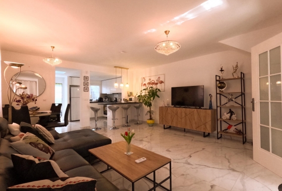 Resale - Townhouse - Torrevieja - El Acequión - Los Náufragos